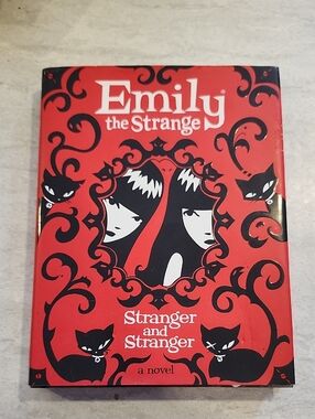 Emily The Strange - Stranger and Stranger